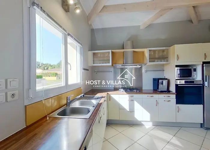 Host Loumea * Saubion